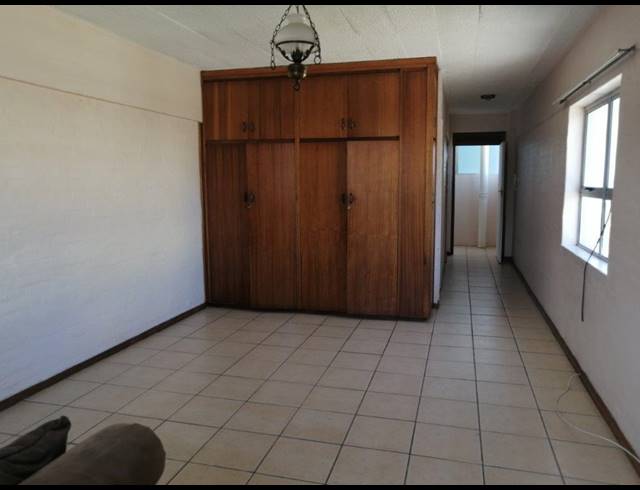1 BEDROOM APARTMENT RENTED IN HUMEWOOD
